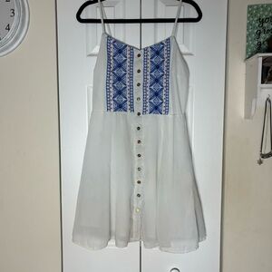 Charming Charlie White Sun Dress with Buttons Red and Blue Embroidery Medium